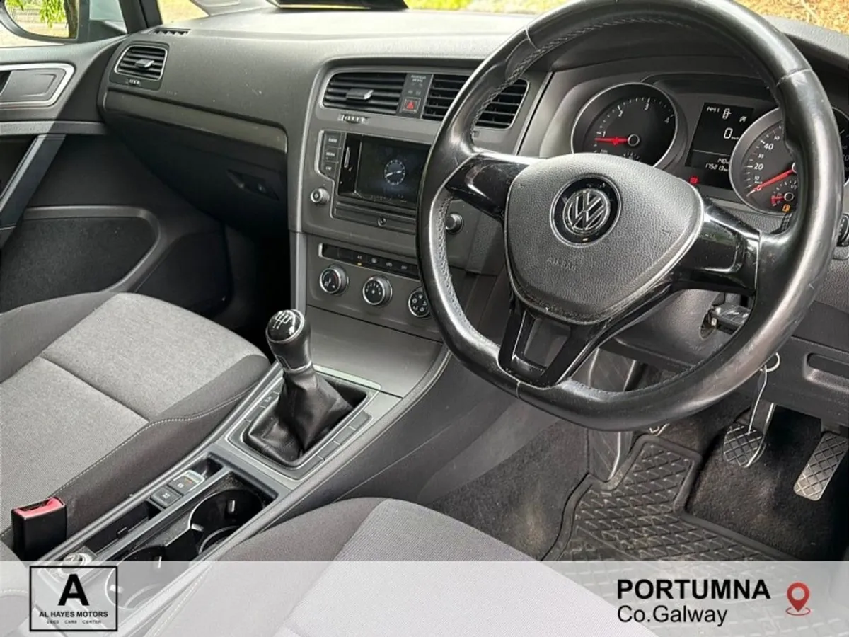 Volkswagen Golf Trendline 1.6 TDI 105HP - Image 2