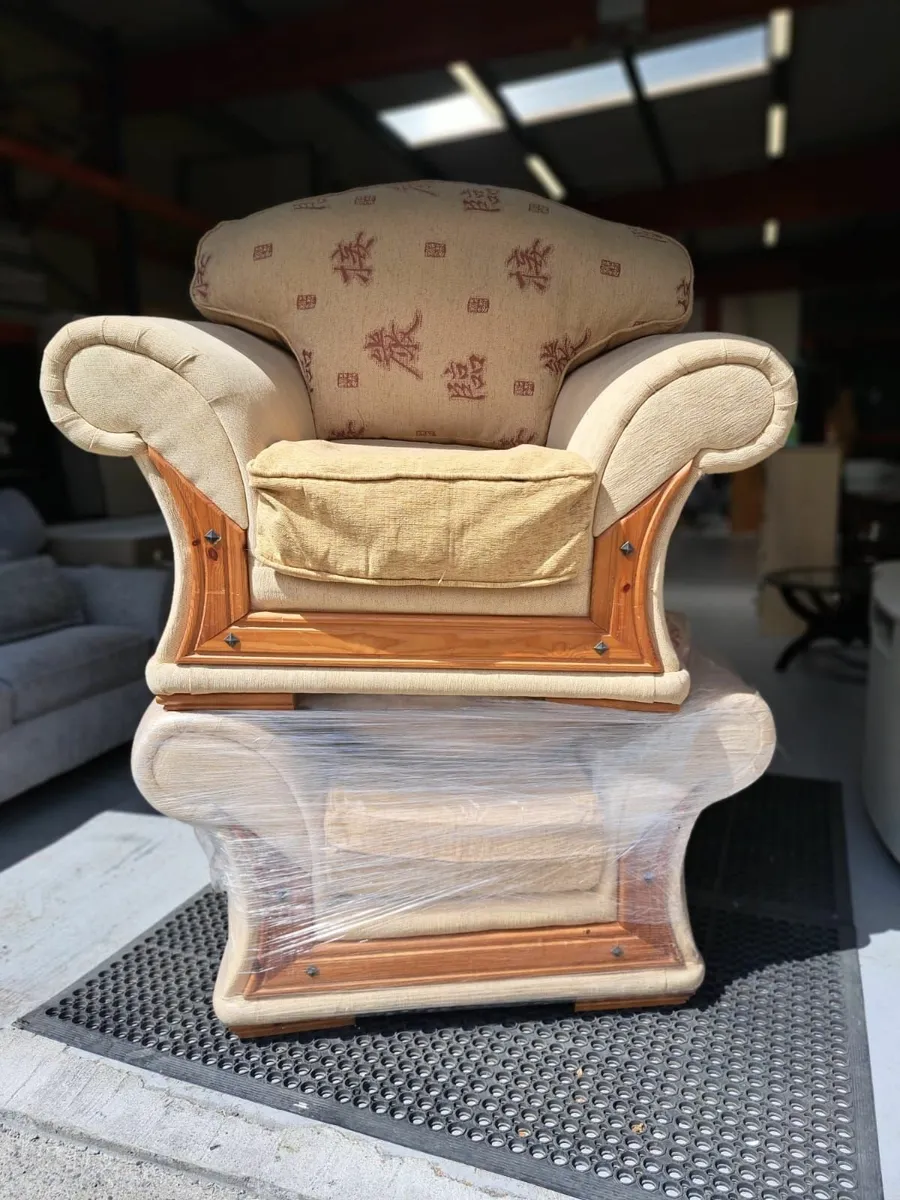 Armchairs - Image 2