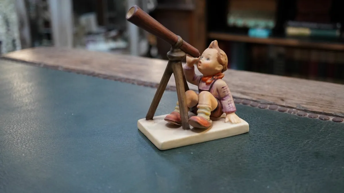 Goebel Hummel Figurine - Star Gazer - Image 1
