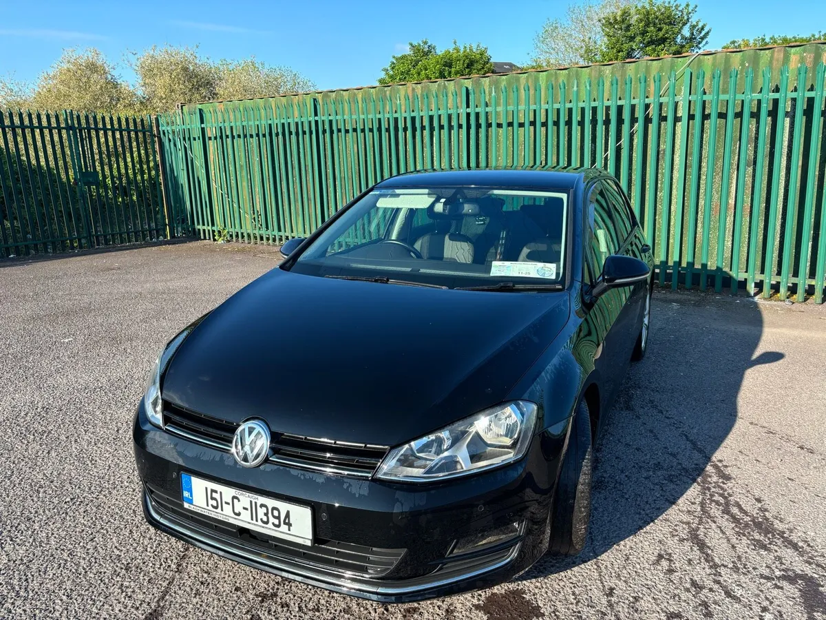 2015 VW Golf Highline 1.6 TDI BlueMotion - Image 1