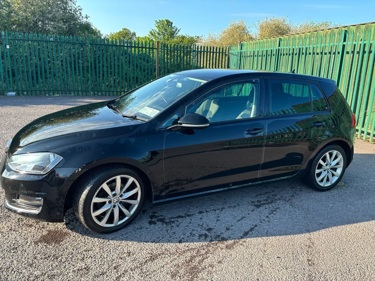 2015 VW Golf Highline 1.6 TDI BlueMotion - Image 2