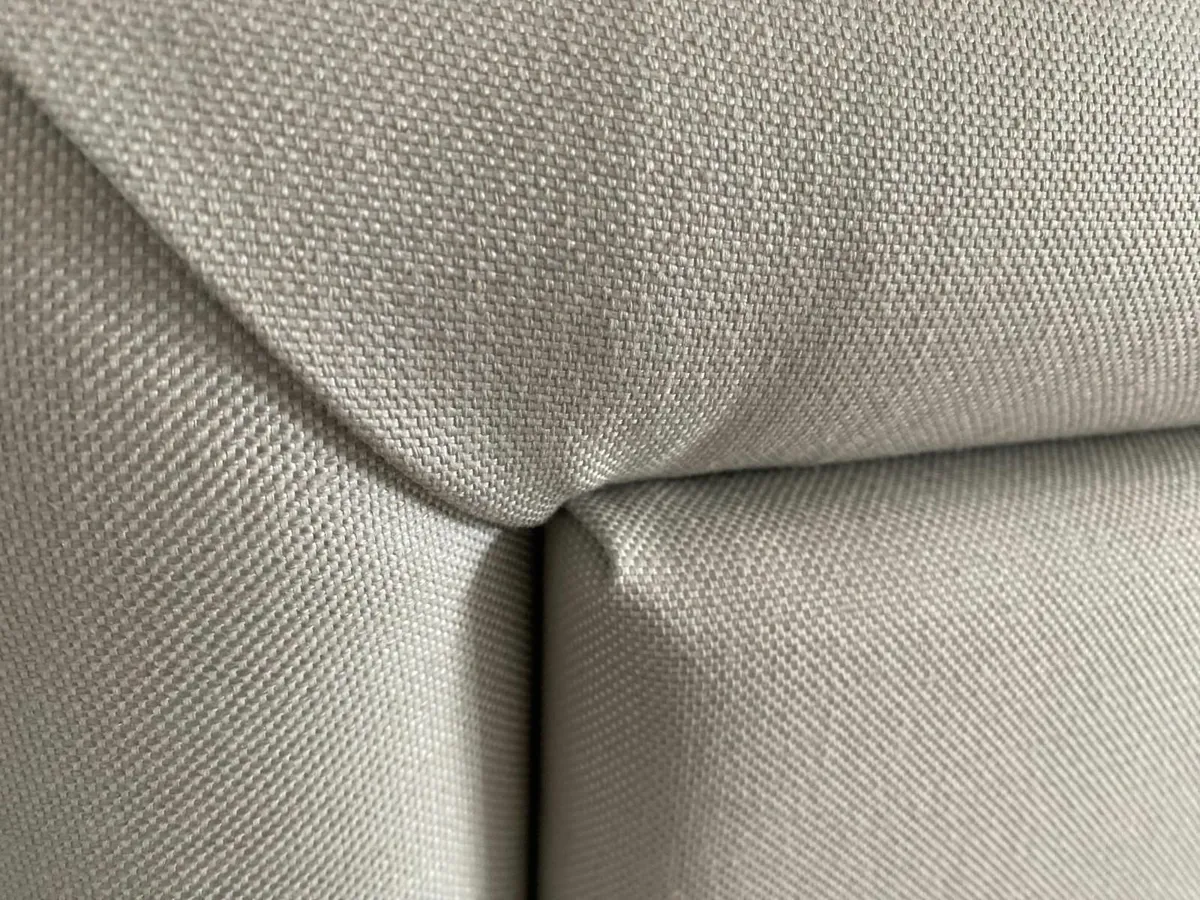 Super king ottoman bed + hotel quality mattress - Image 4