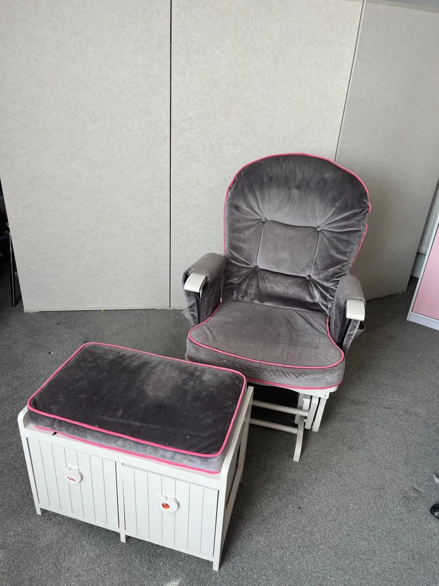 Nursery rocking chair and matching unit - Image 1