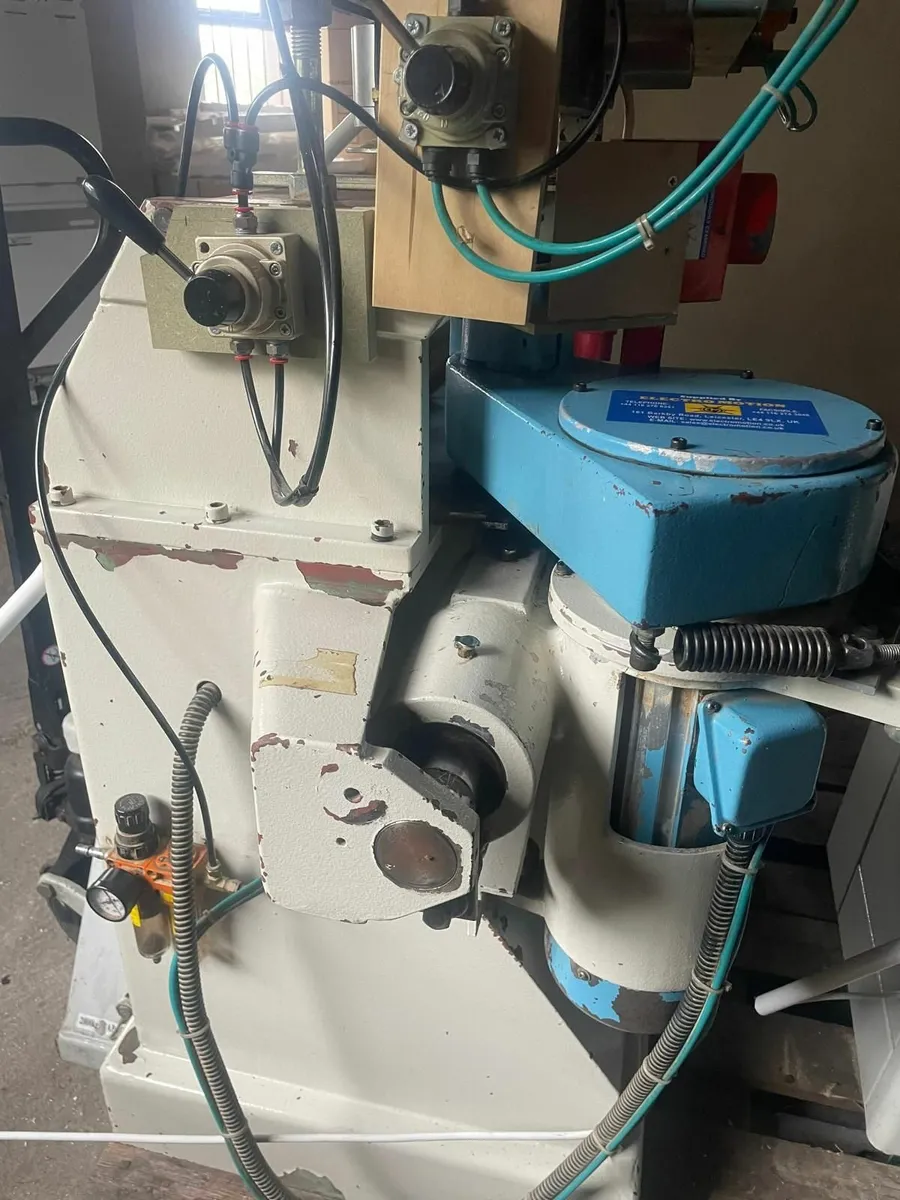 Used HOLYTEK JD-75 Automatic Dovetailer - Image 4