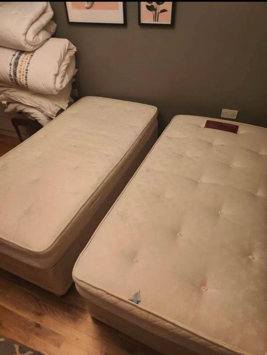 Two Single Beds/ SuperKing - Image 3