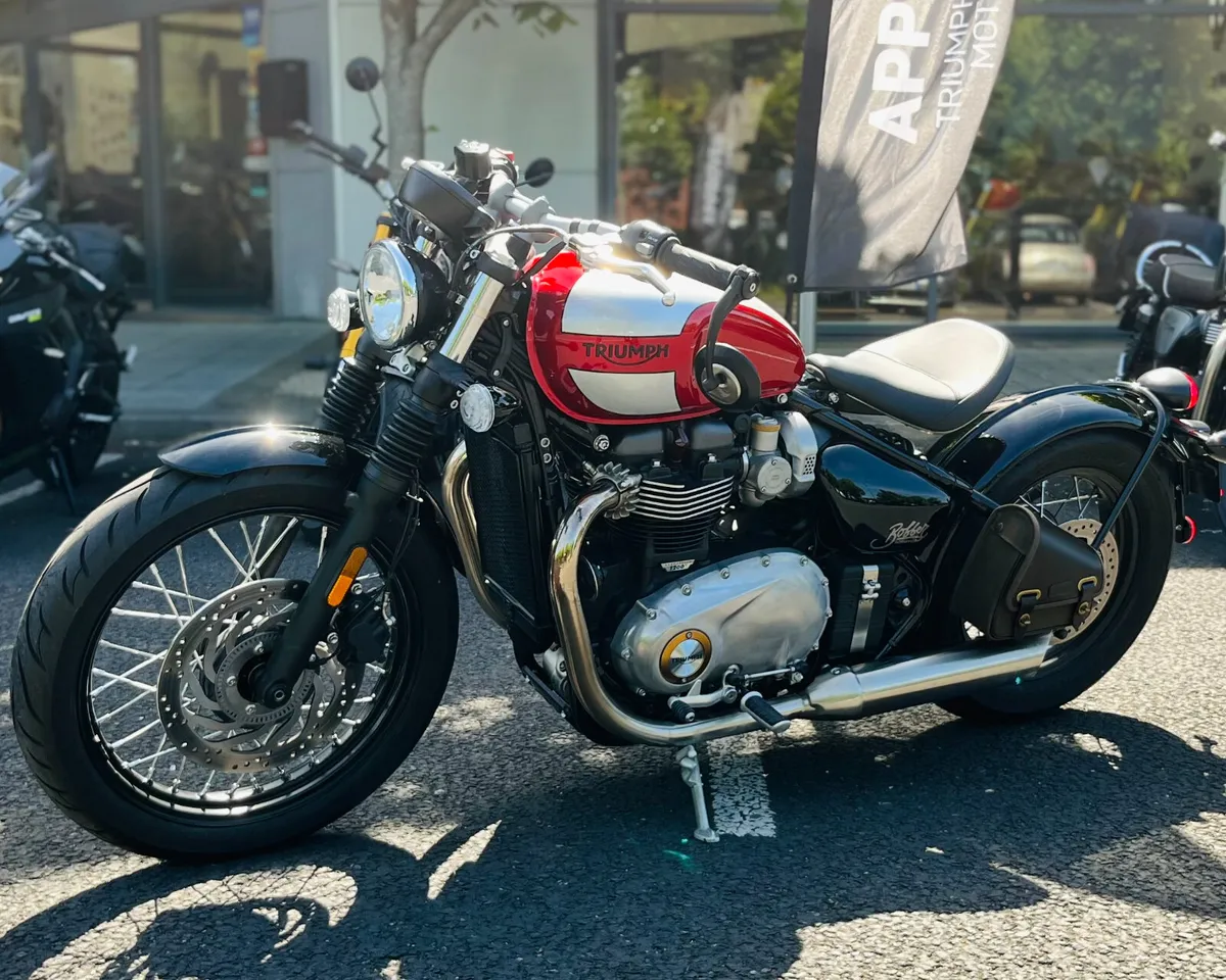 TRIUMPH BONNEVILLE BOBBER - Image 3