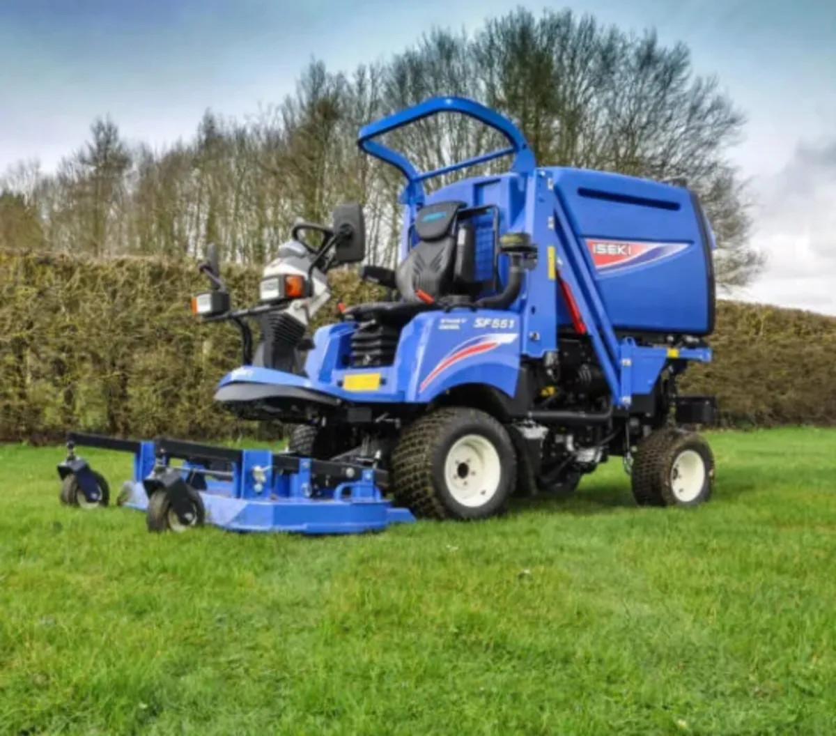 Iseki SF551 Out Front Mower - Image 4