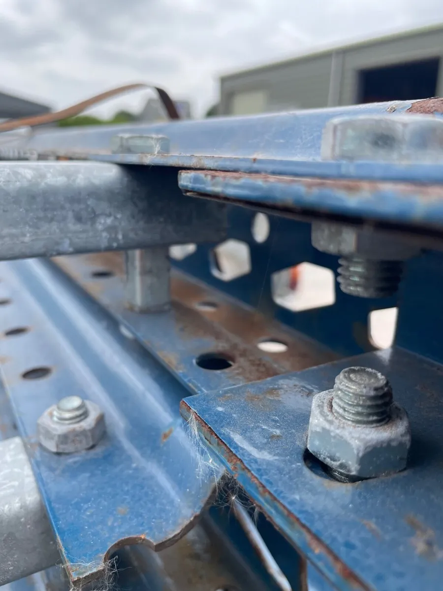 Used pallet racking - Image 2
