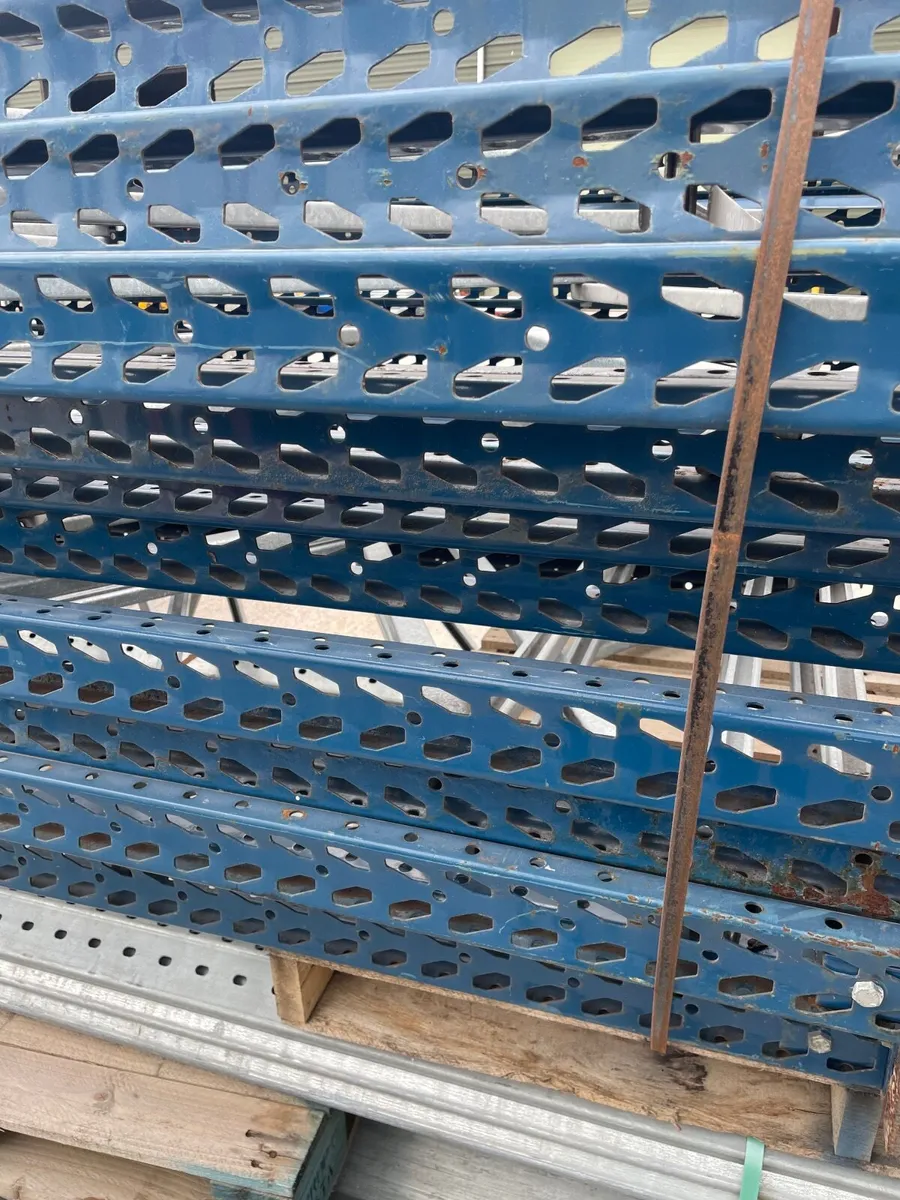 Used pallet racking - Image 3