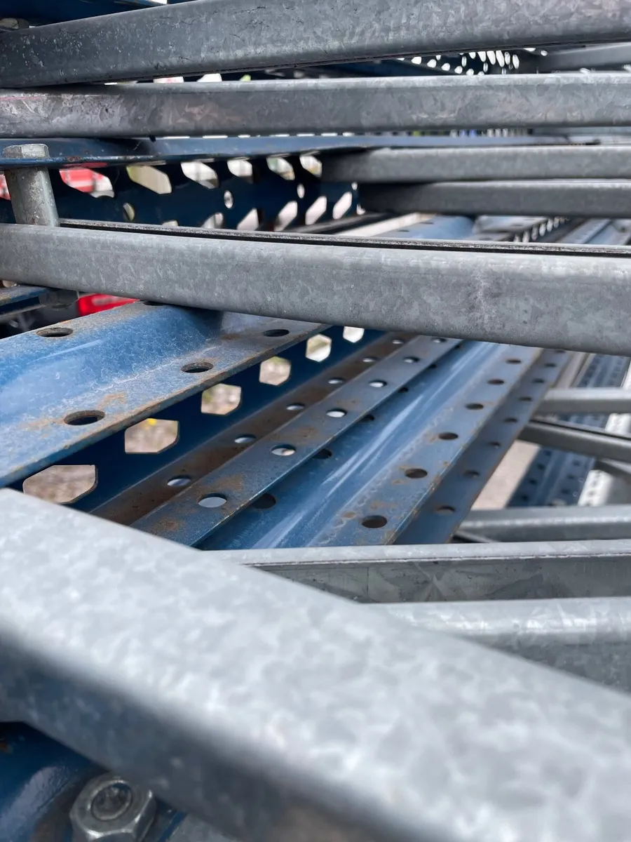 Used pallet racking - Image 4