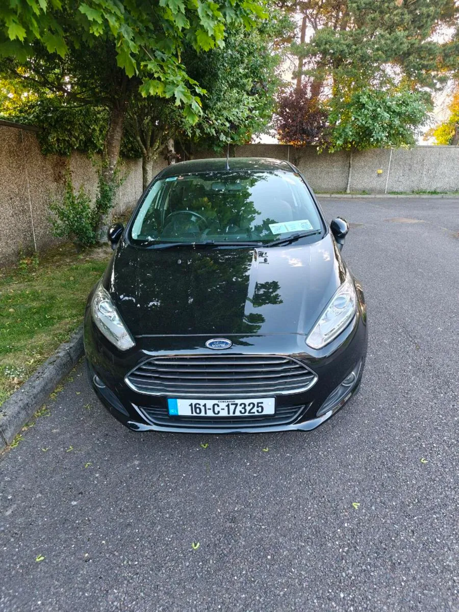 Ford Fiesta Ecoboost - Image 2