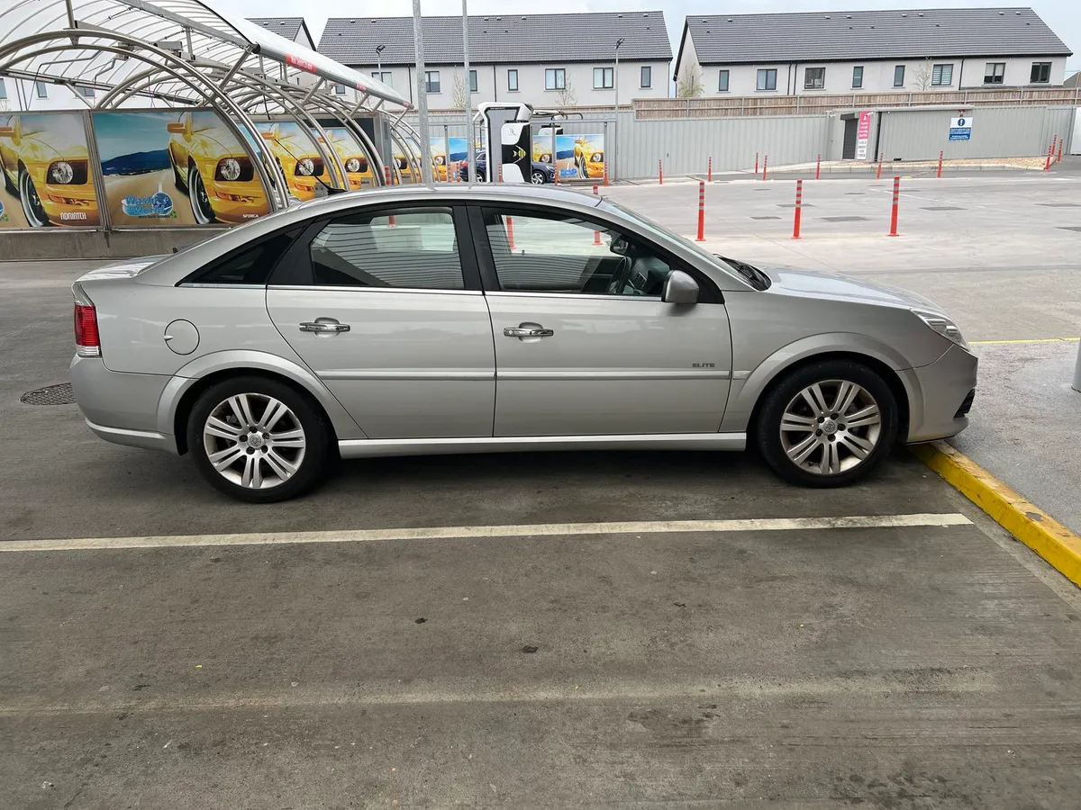 2008 Vauxhall Vectra 1.9 CDTI - Image 2