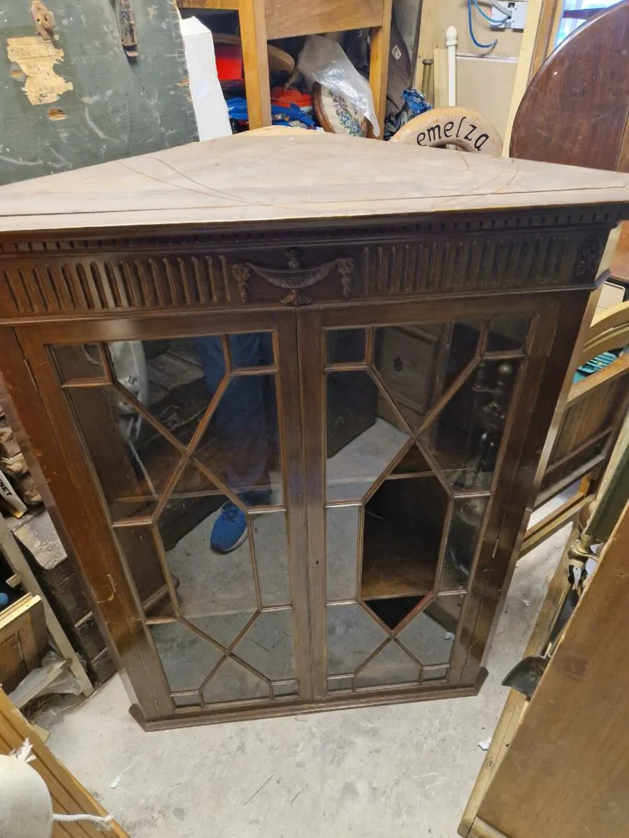 Vintage Antique Corner Cabinet Millar & Beatty Dub - Image 1