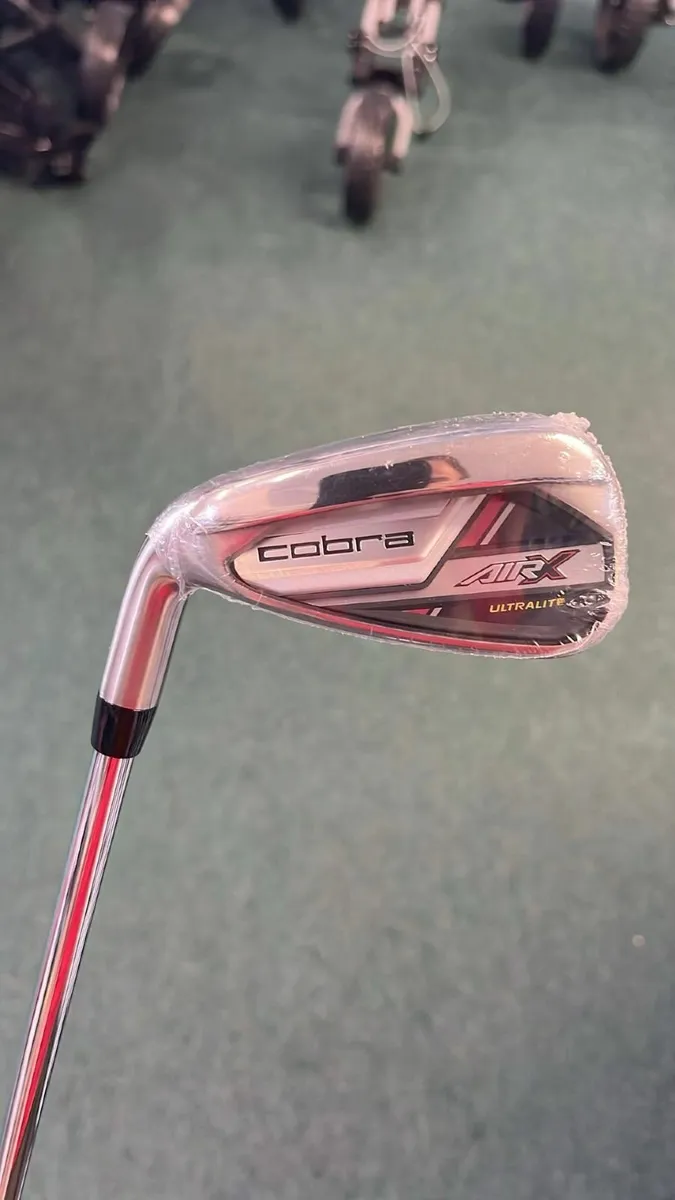 Cobra Ultra Lite AirX LEFT HAND 5-SW Now €599 - Image 4