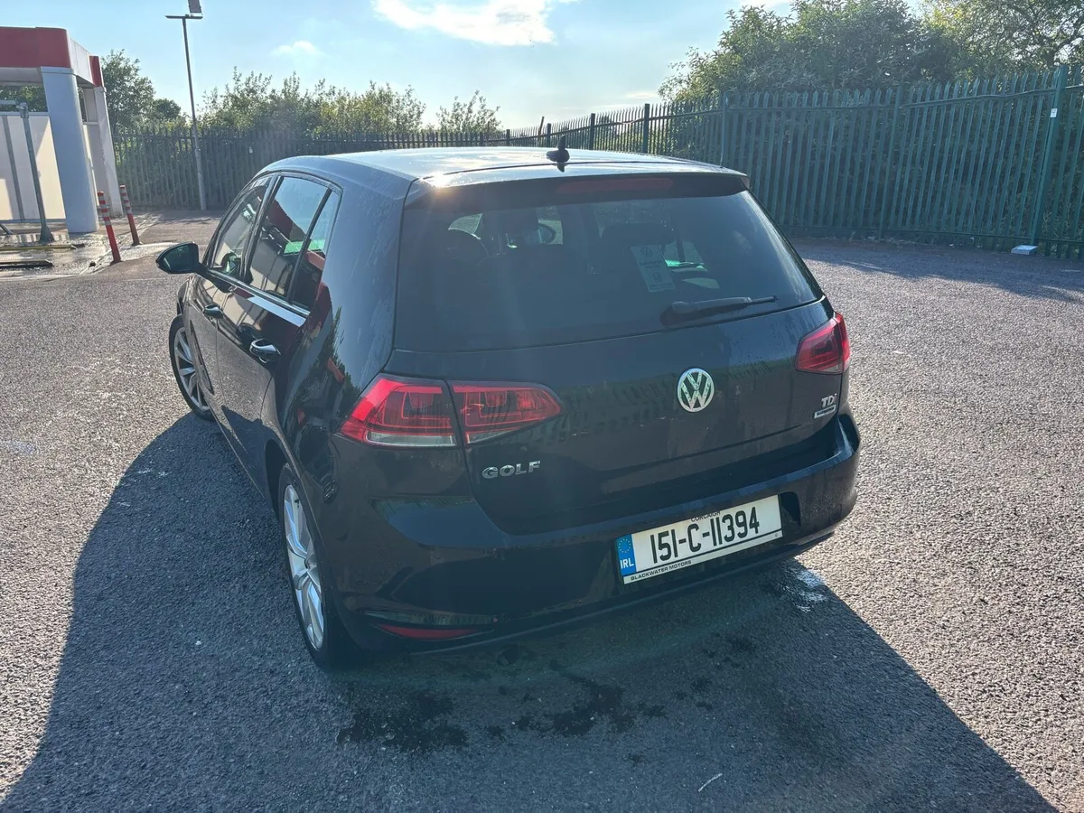 2015 VW Golf Highline 1.6 TDI BlueMotion - Image 4