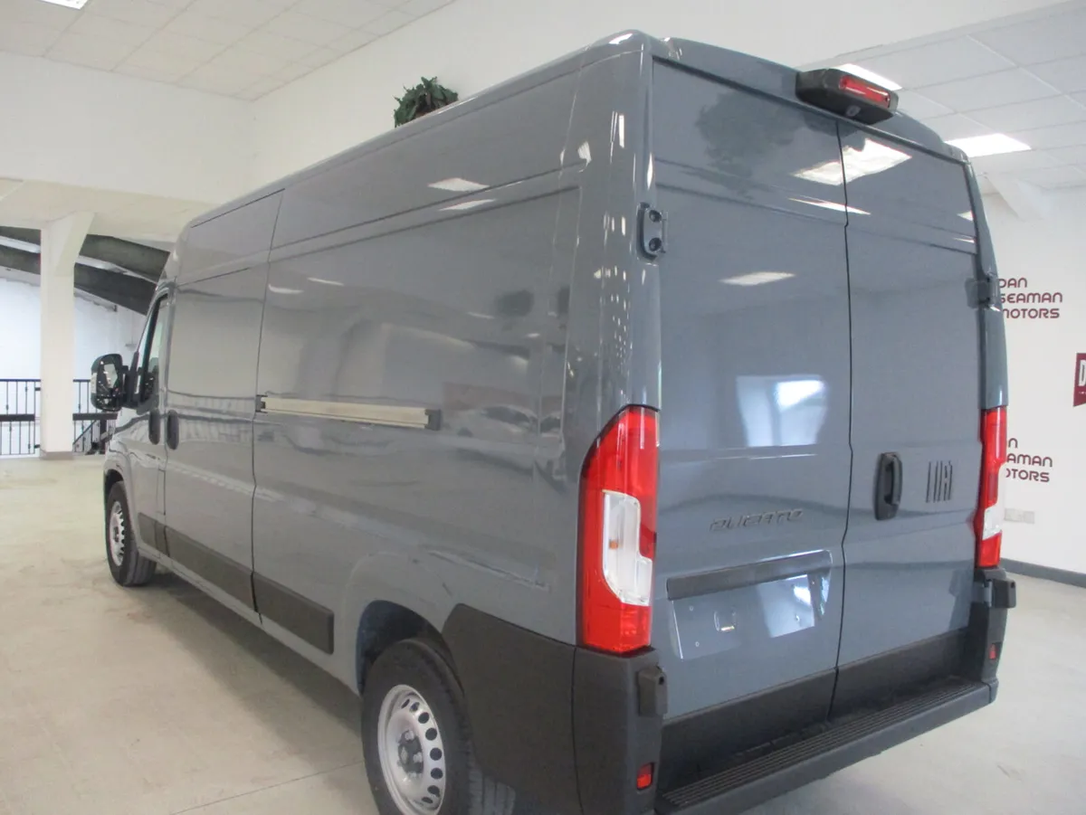 252 FIAT DUCATO AUTOMATIC L3H2 140BHP - Image 2