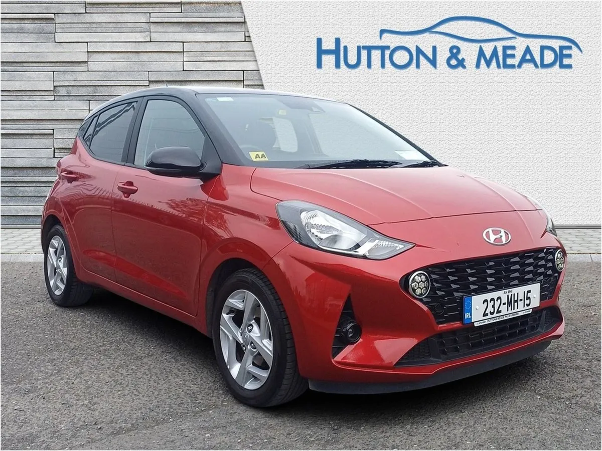Hyundai i10 Delux Plus 2T 1.0 Petrol 5dr - Image 1