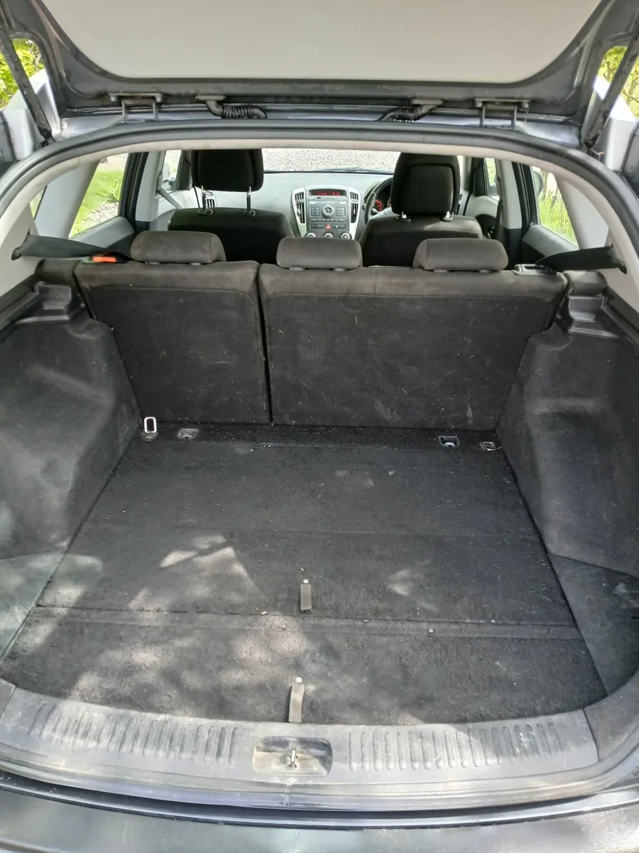 Kia Ceed 2012 - Image 2