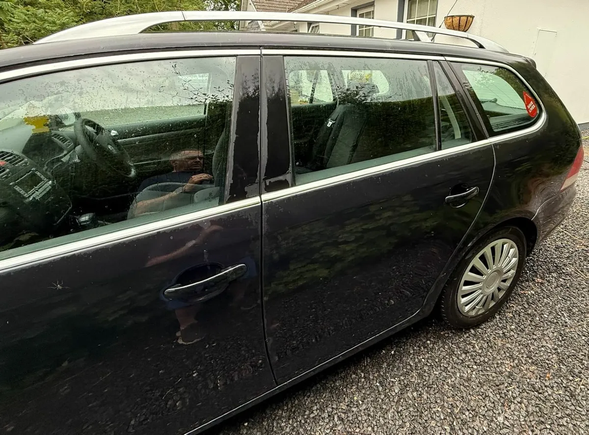 Volkswagen Golf Estate Automatic 2008 - Image 3
