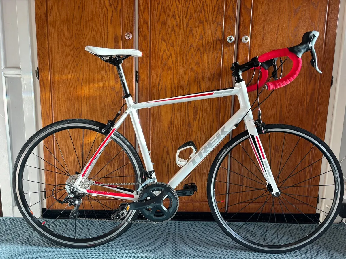 Trek One Series 58cm - Image 1