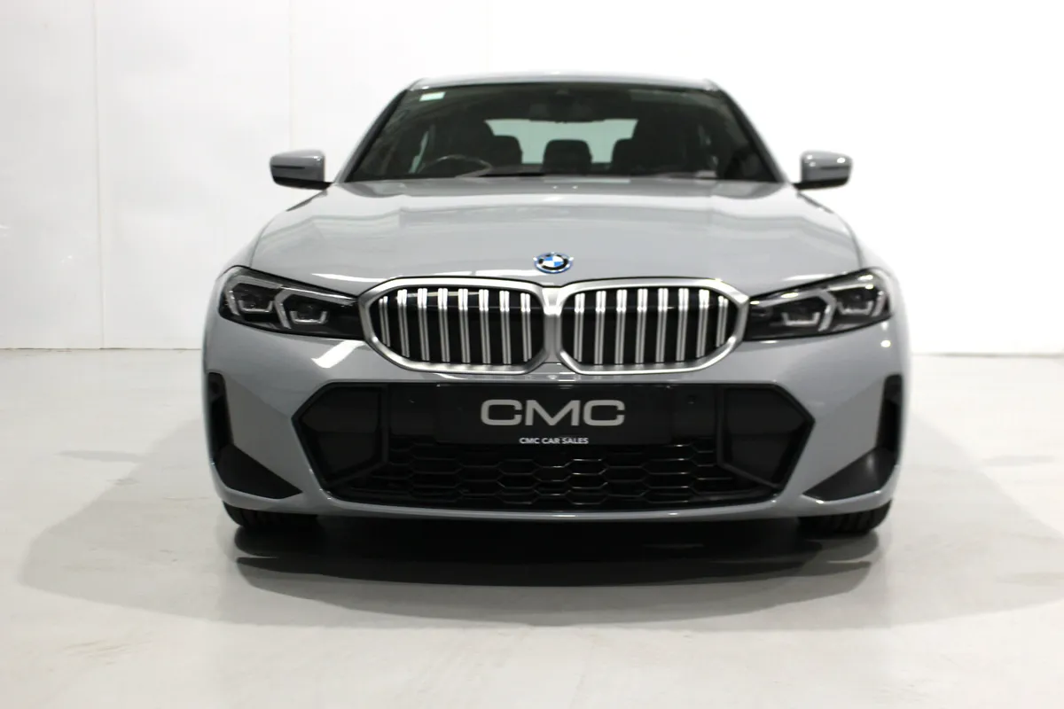 2022 BMW 3-Series 330E M SPORT LCI Facelift - Image 2