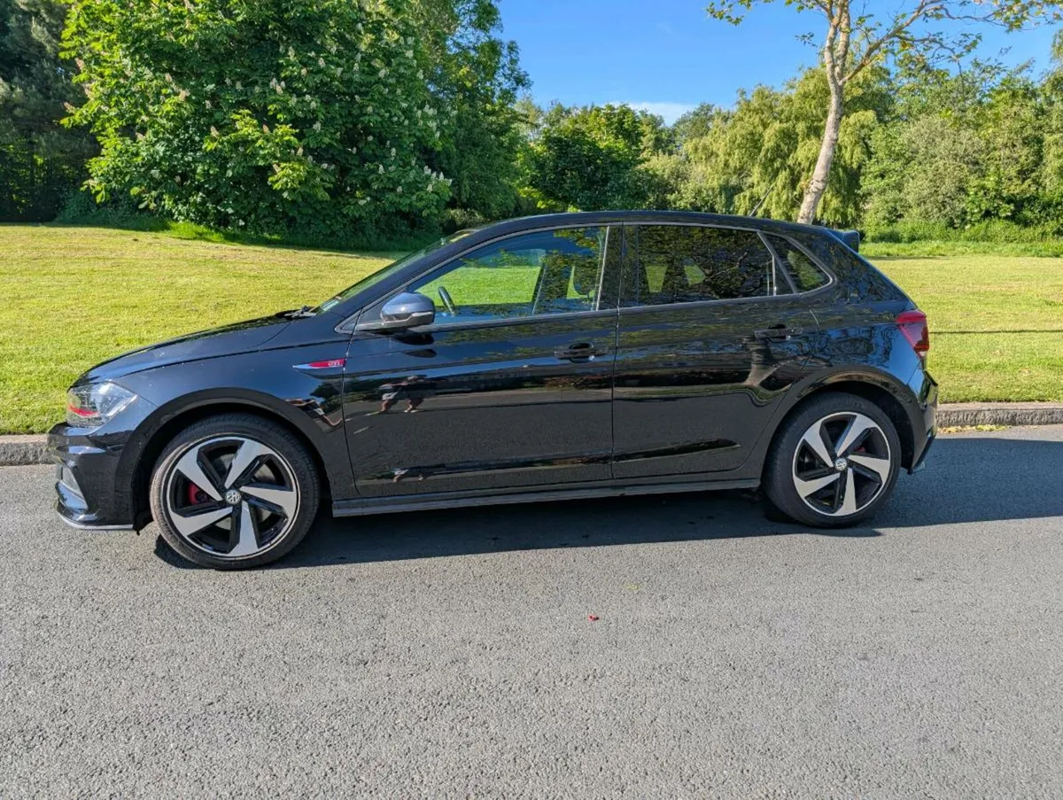 Volkswagen Polo GTI 2019 (2.0L TSI 200HP) - Image 3