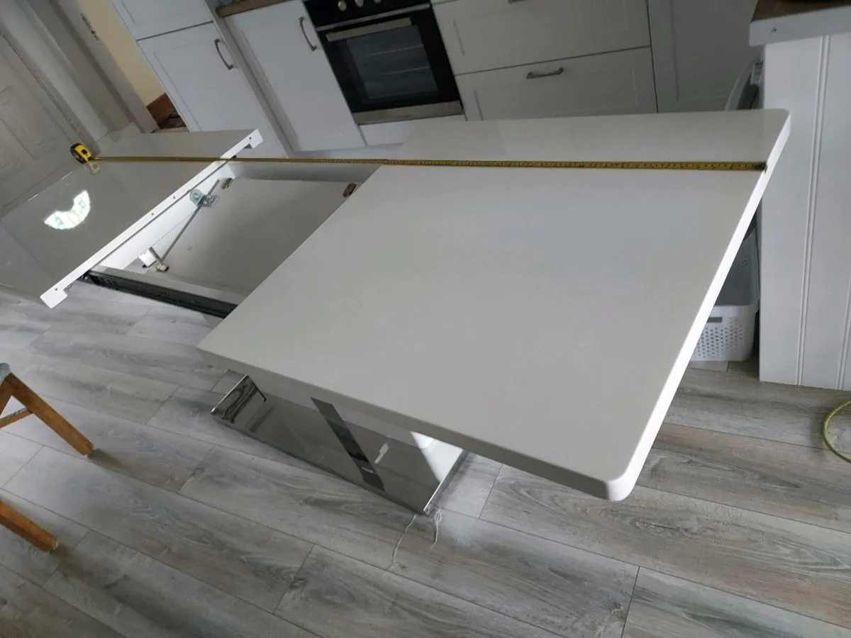Table150 - Image 2