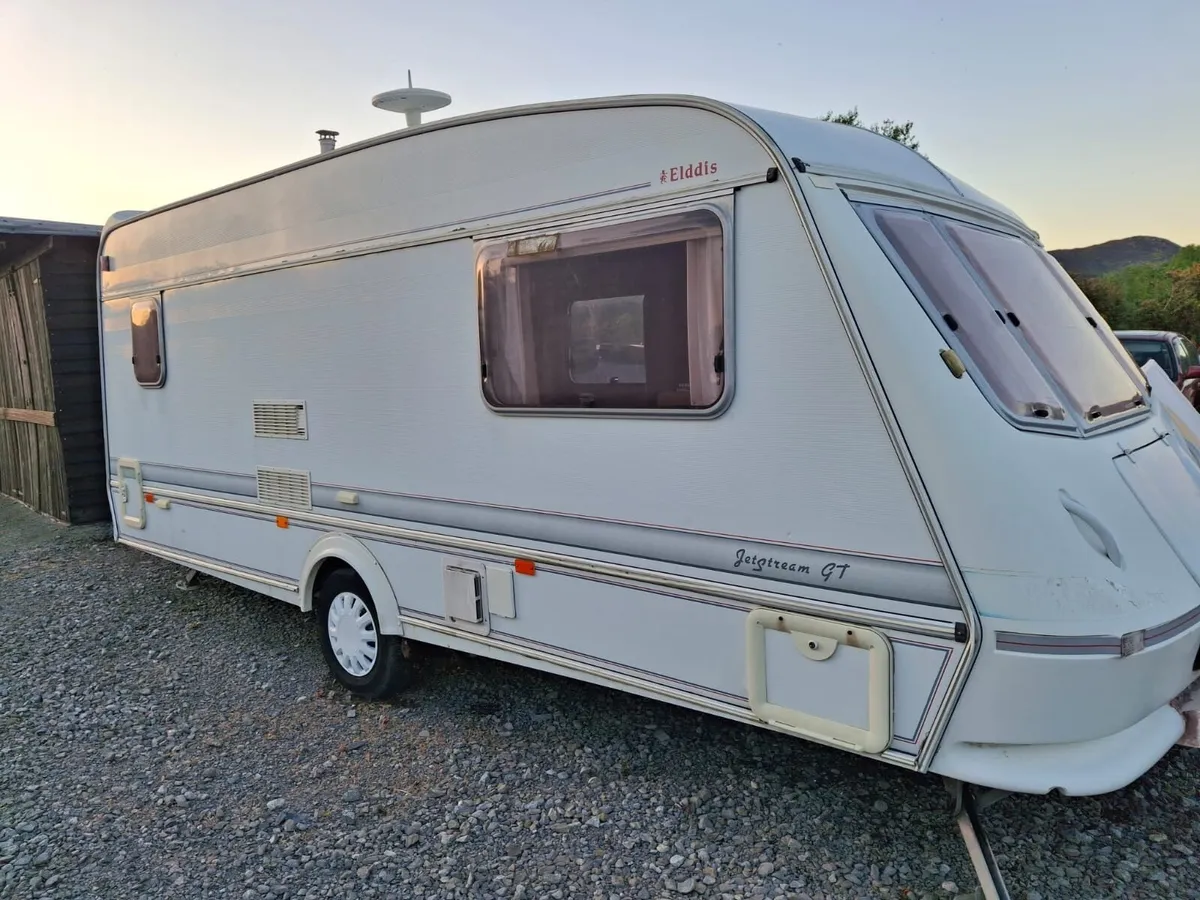 Caravan elddis 4/5 berth with motor aid - Image 3