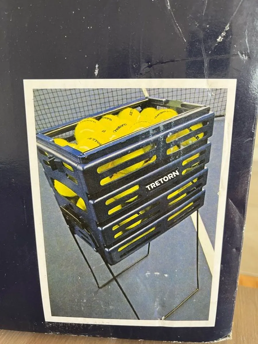 Tennis ball basket - Image 1