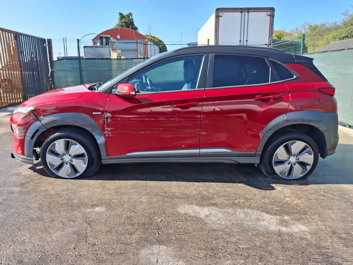 2019 Hyundai Kona  EV Automatic - Image 3