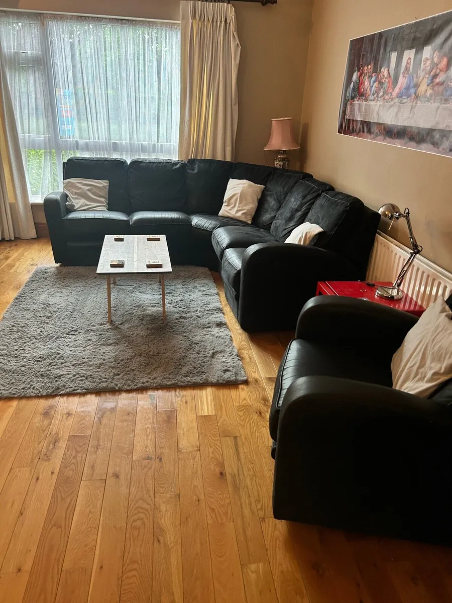 L shape couch and matching 1 seat recliner - Image 3