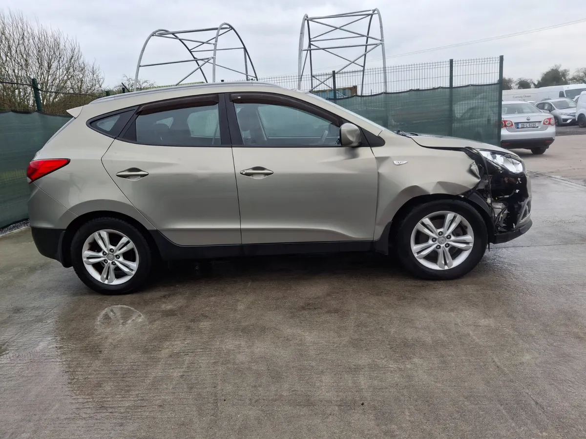 2010 Hyundai ix35  4x4  2.0 Diesel - Image 4
