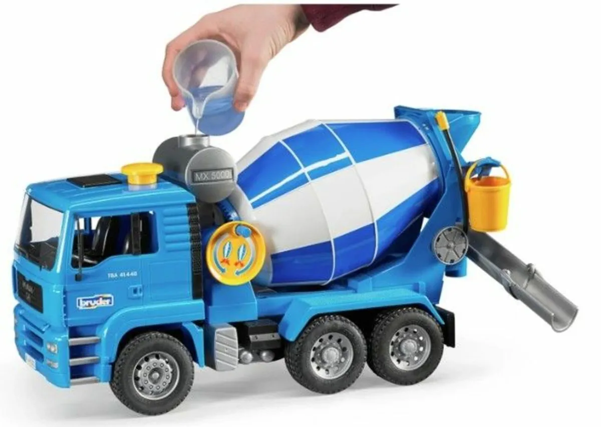 Bruder Man TGA Cement Mixer - Image 3