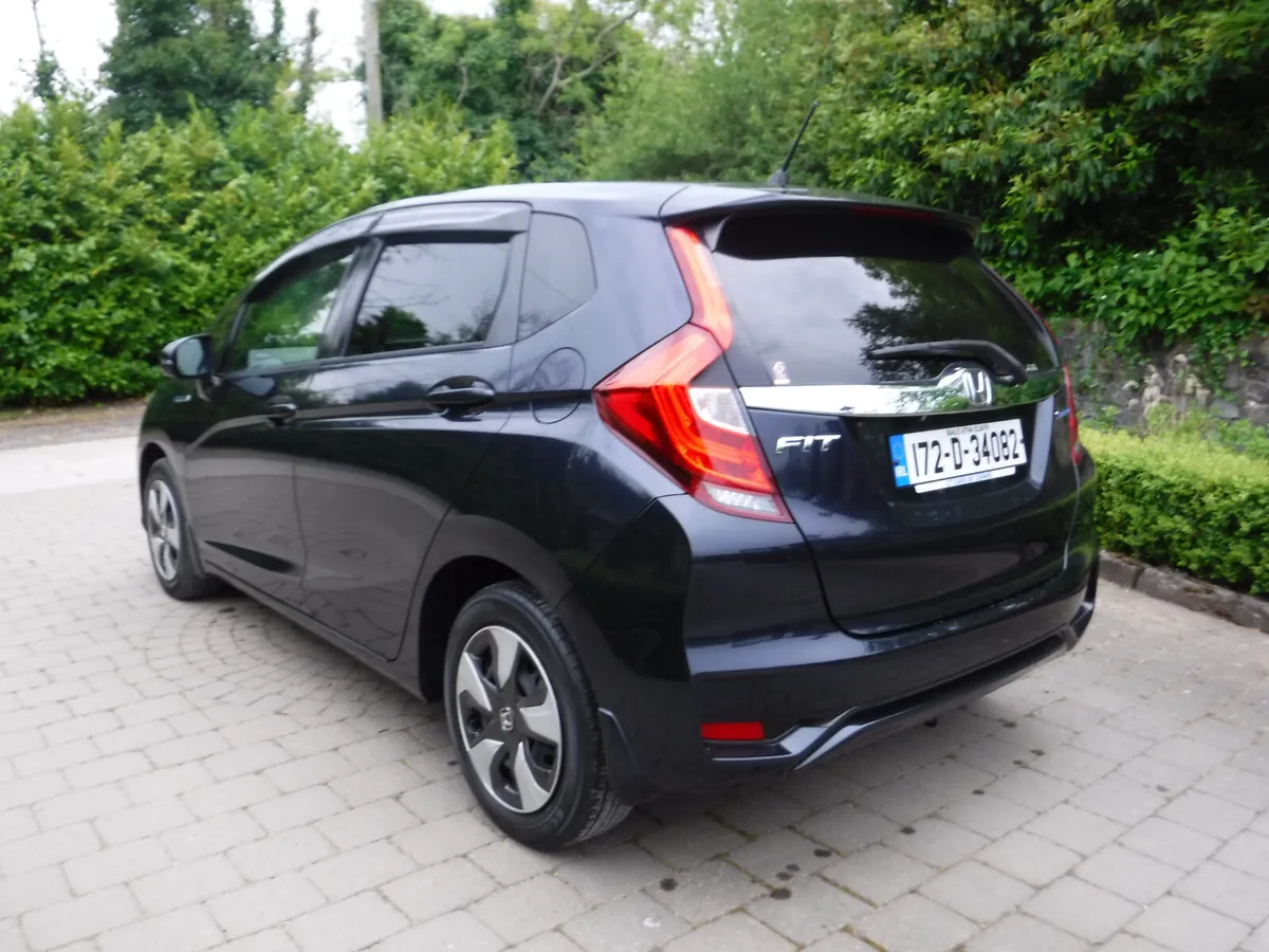 HONDA FIT 1.5 AUTO HYBRID L-SPEC ANDROID+CARPLAY - Image 4