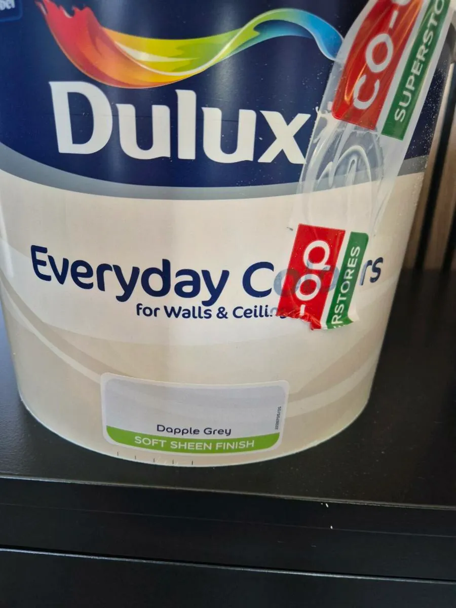 Dulux paint for sale - Image 1