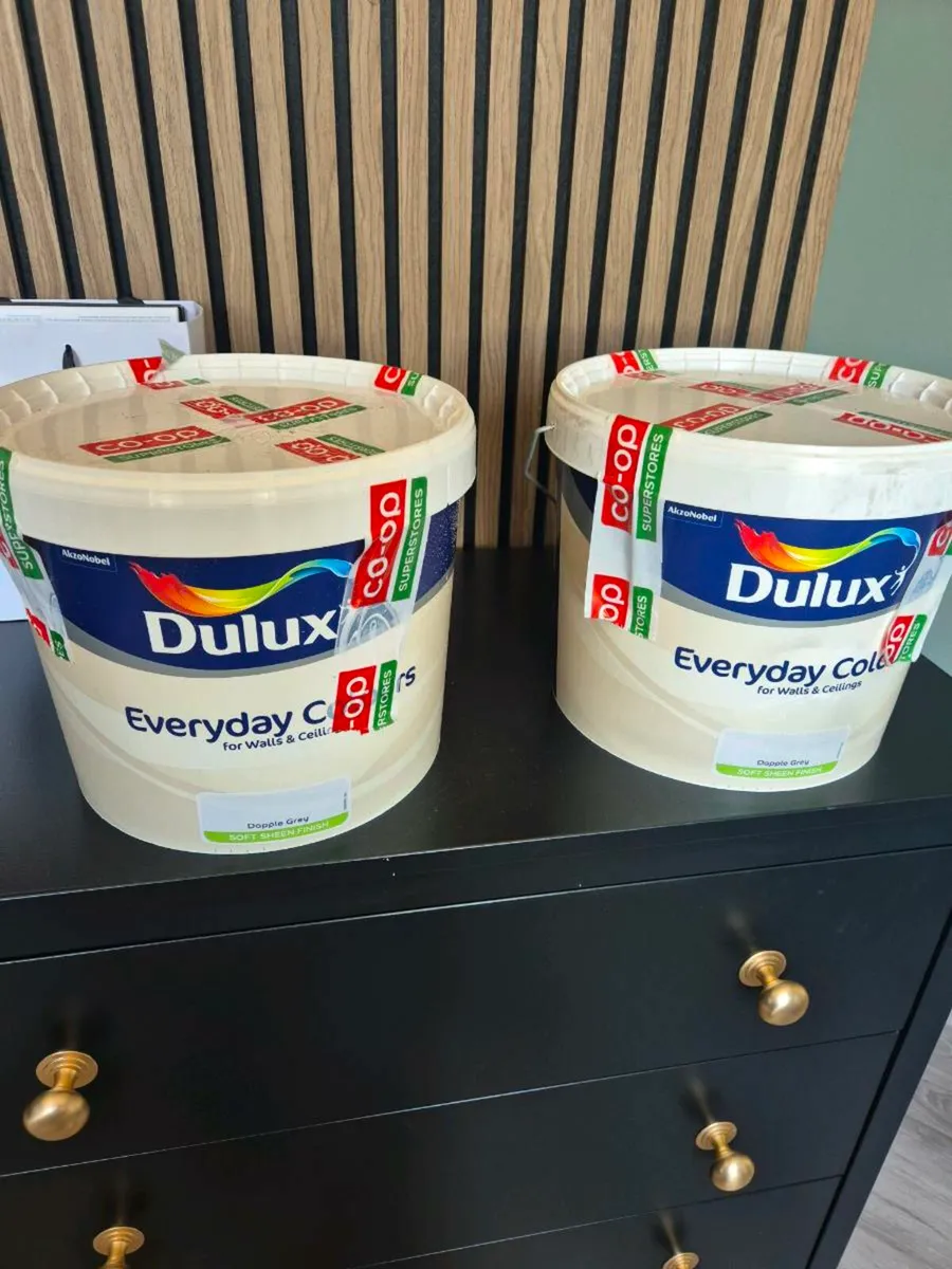 Dulux paint for sale - Image 2