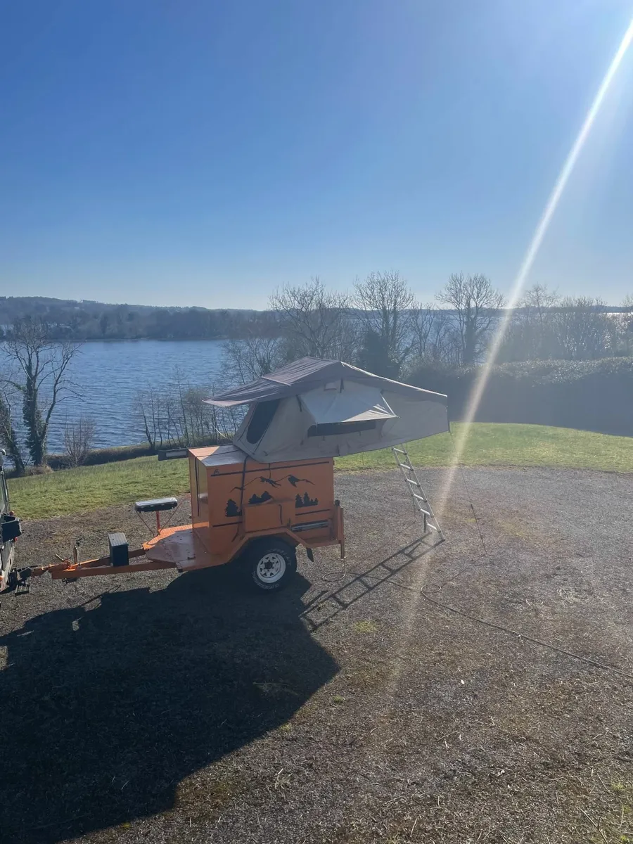 Camping Trailer and Roof tent - Image 1
