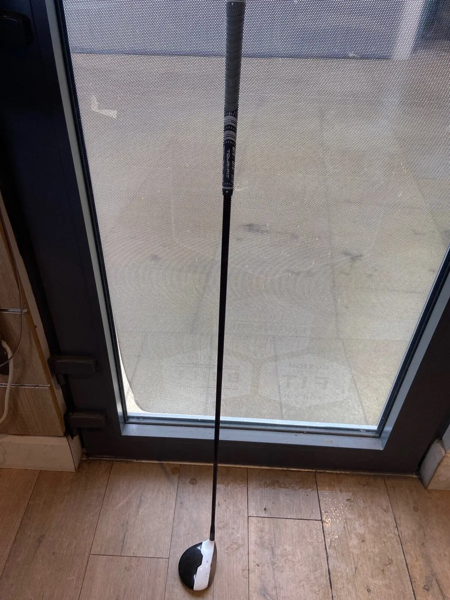 Golf club - Image 1