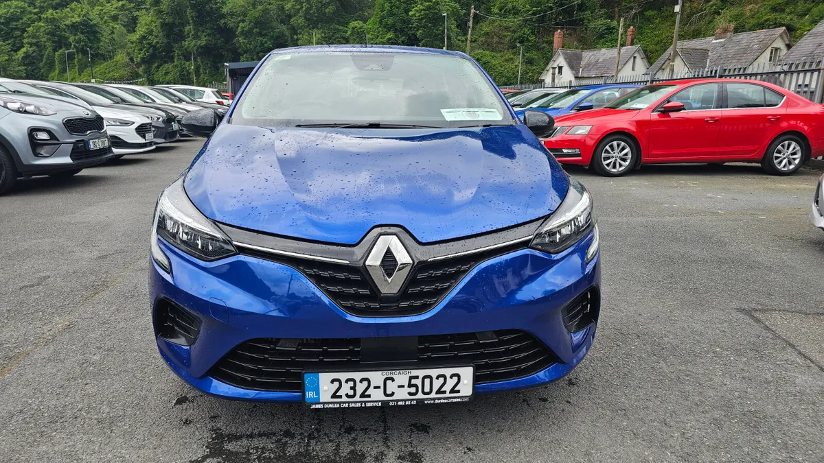 Renault Clio 2023 AUTOMATIC 1.0 T - Image 3