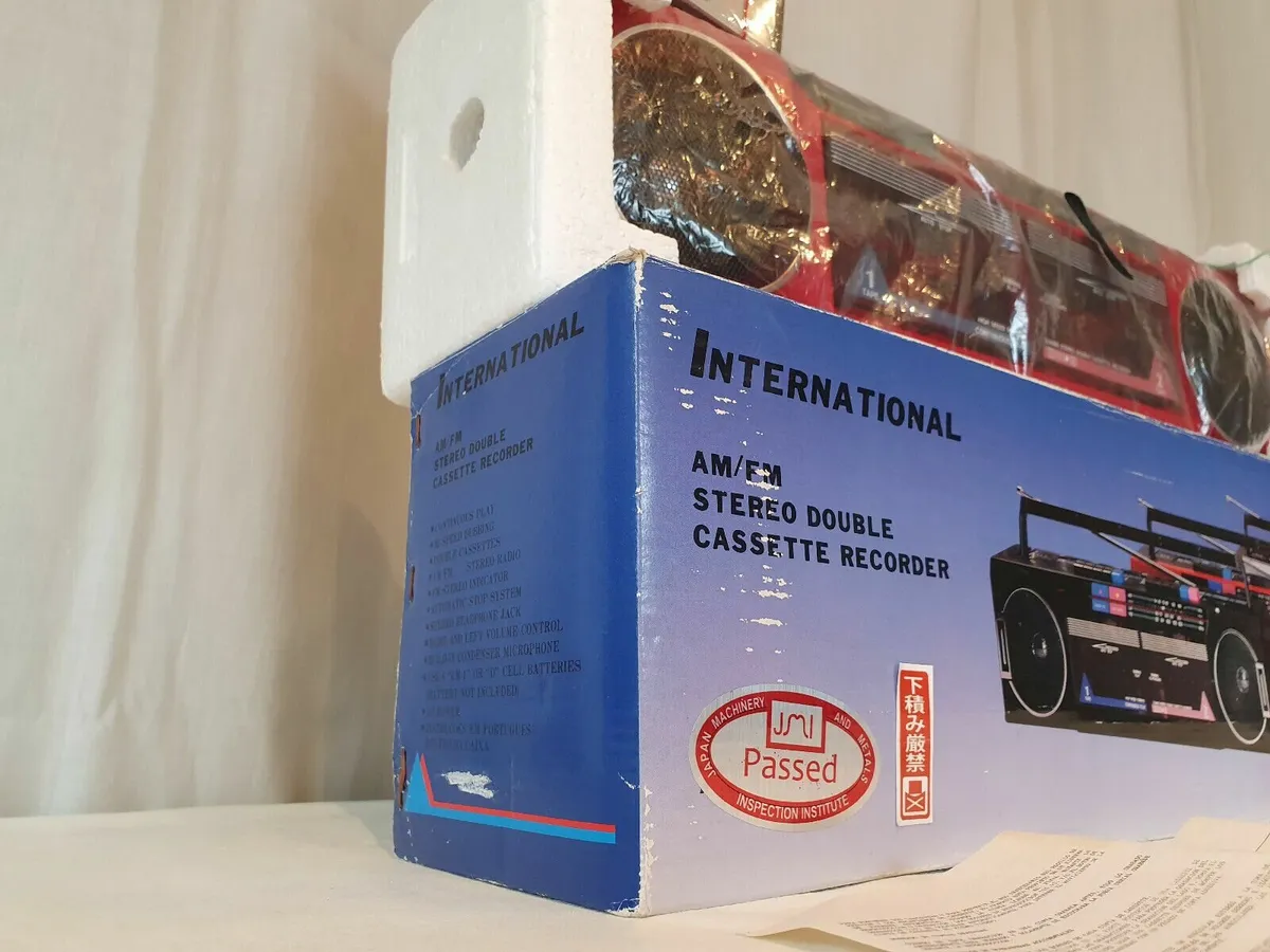 NEW boxed radio cassette recorder can deliver - Image 3