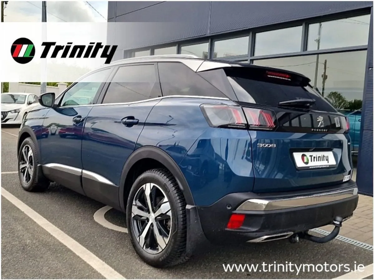 Peugeot 3008 Panoramic Roof Electric Tailgate 1.5 - Image 3