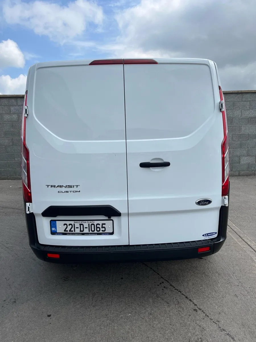 FORD TRANSIT CUSTOM - Image 2
