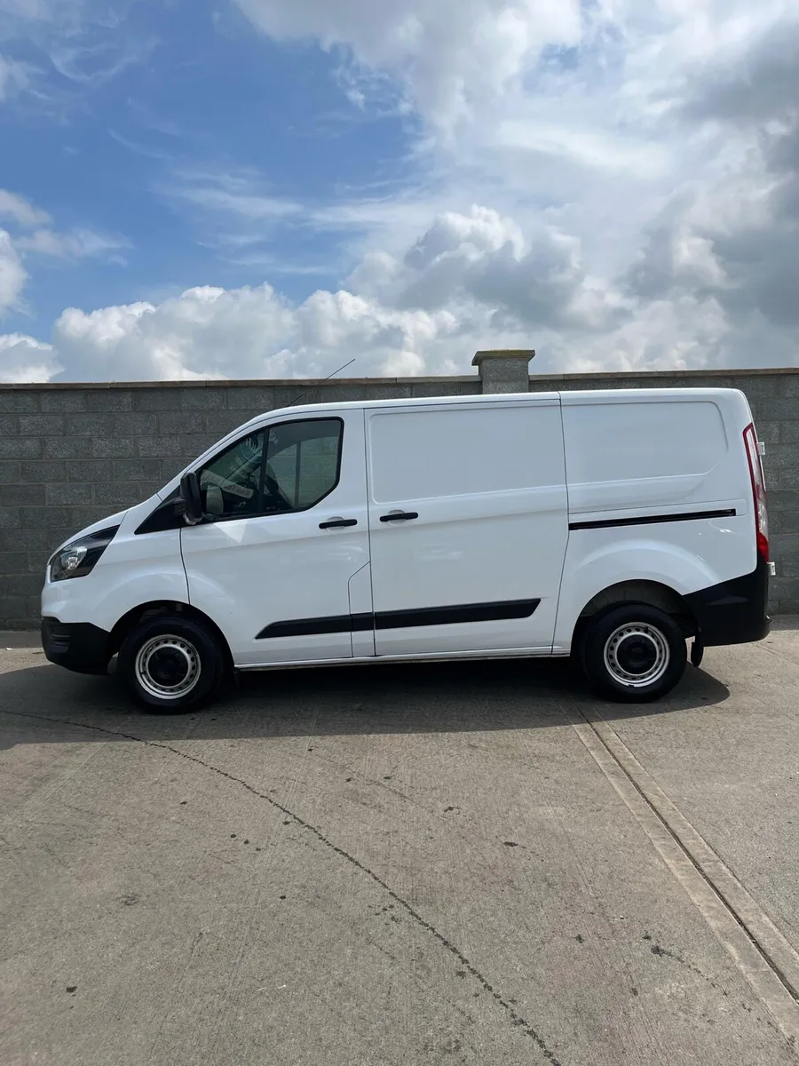 FORD TRANSIT CUSTOM - Image 3