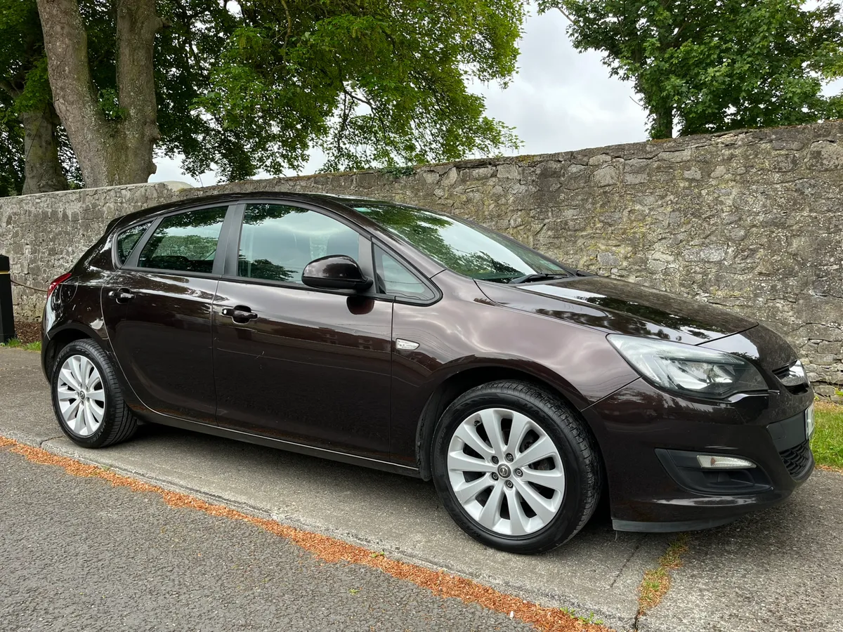 OPEL ASTRA 1.4I SC 5DR - Image 1
