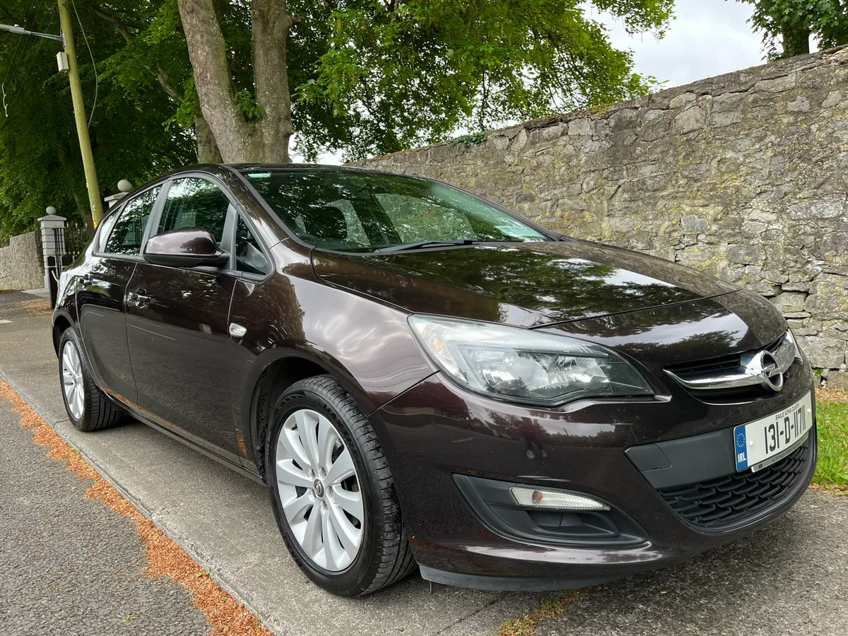OPEL ASTRA 1.4I SC 5DR - Image 2