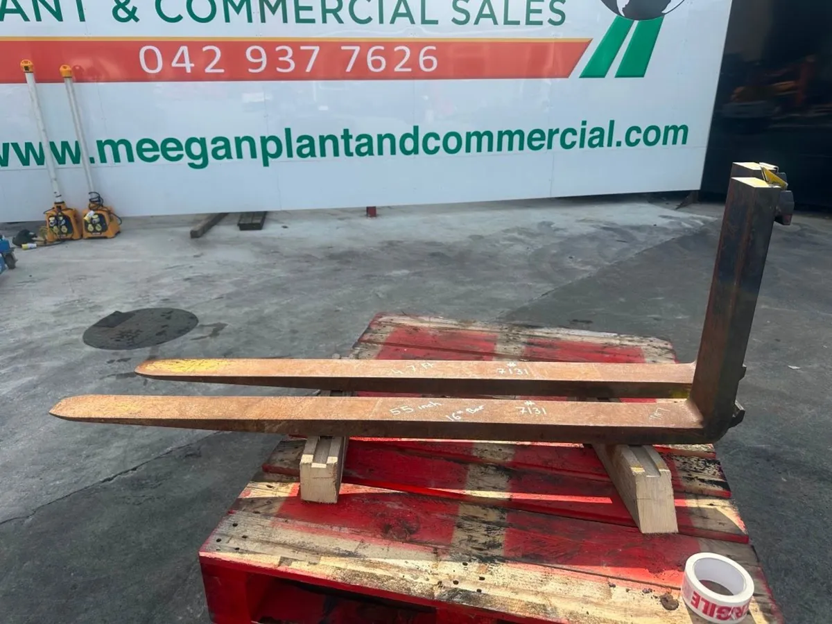 FORKLIFT FORKS ....4.7 FT ....55 INCH ....16" BAR - Image 2