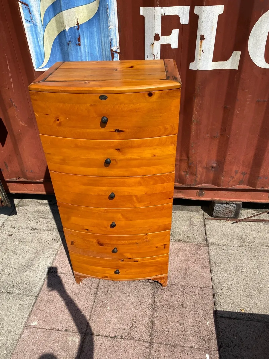 Set of Drawers - Image 1