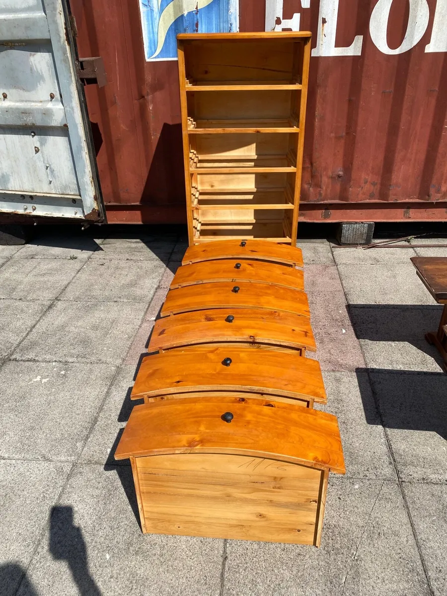Set of Drawers - Image 2