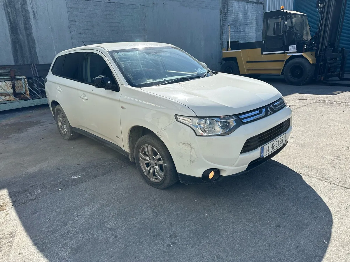 2014 Mitsubishi Outlander 2.2 DRIVE HOME - Image 1