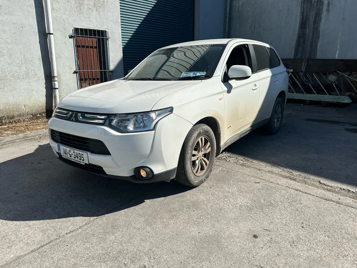 2014 Mitsubishi Outlander 2.2 DRIVE HOME - Image 2